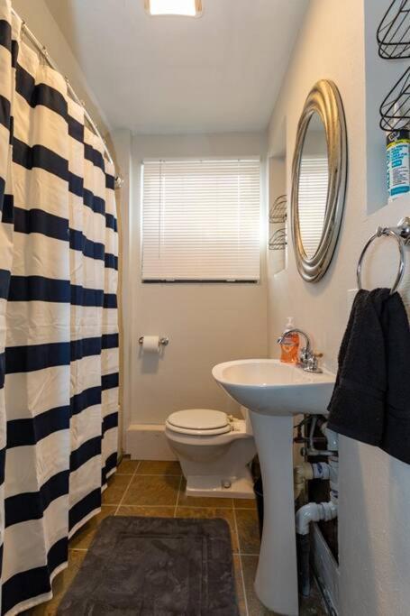 Hébergement de vacances Cozy & Comfy In The - W Parking Pittsburgh
